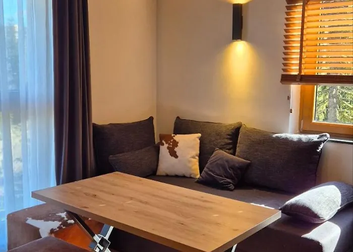 Dvosjed B 10 Apartment